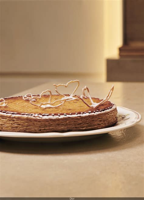 prix galette des roi dior|Dior's 2024 galette des Rois by Jean Imbert, at 30 Montaigne.